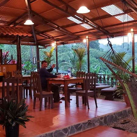 Cabinas Pura Vida B&B Tour Operator Drakes Bay المظهر الخارجي الصورة
