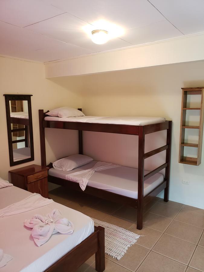 Cabinas Pura Vida B&B Tour Operator Drakes Bay المظهر الخارجي الصورة